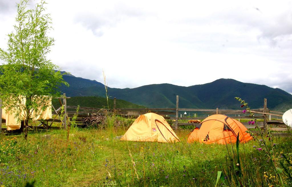 Shangri-La Lao Shay Youth Hostel Ngoại thất bức ảnh
