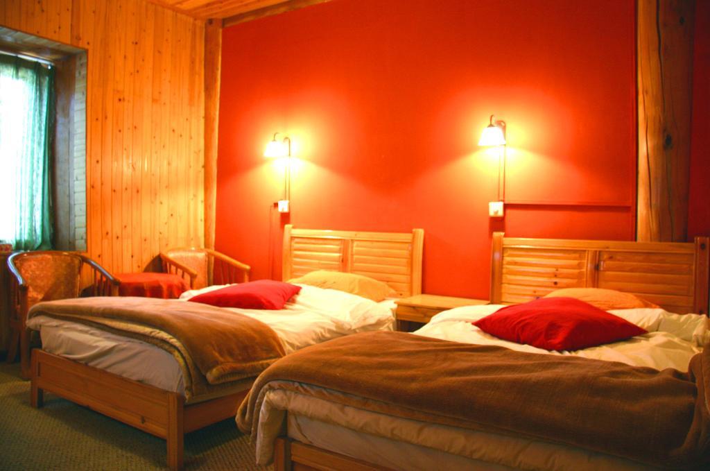 Shangri-La Lao Shay Youth Hostel Ngoại thất bức ảnh