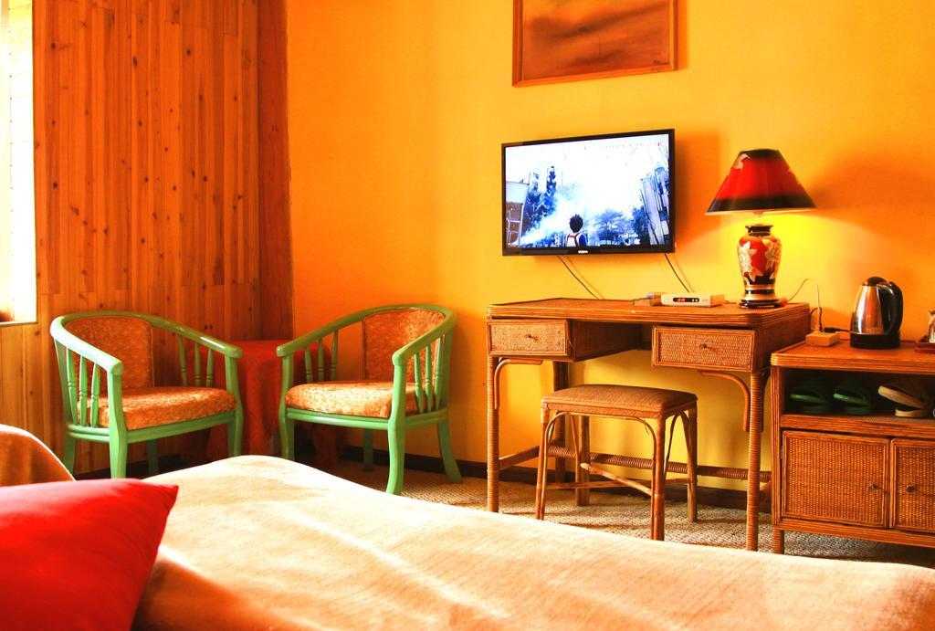 Shangri-La Lao Shay Youth Hostel Ngoại thất bức ảnh