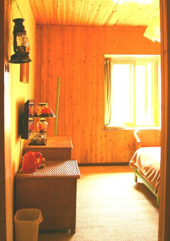 Shangri-La Lao Shay Youth Hostel Ngoại thất bức ảnh