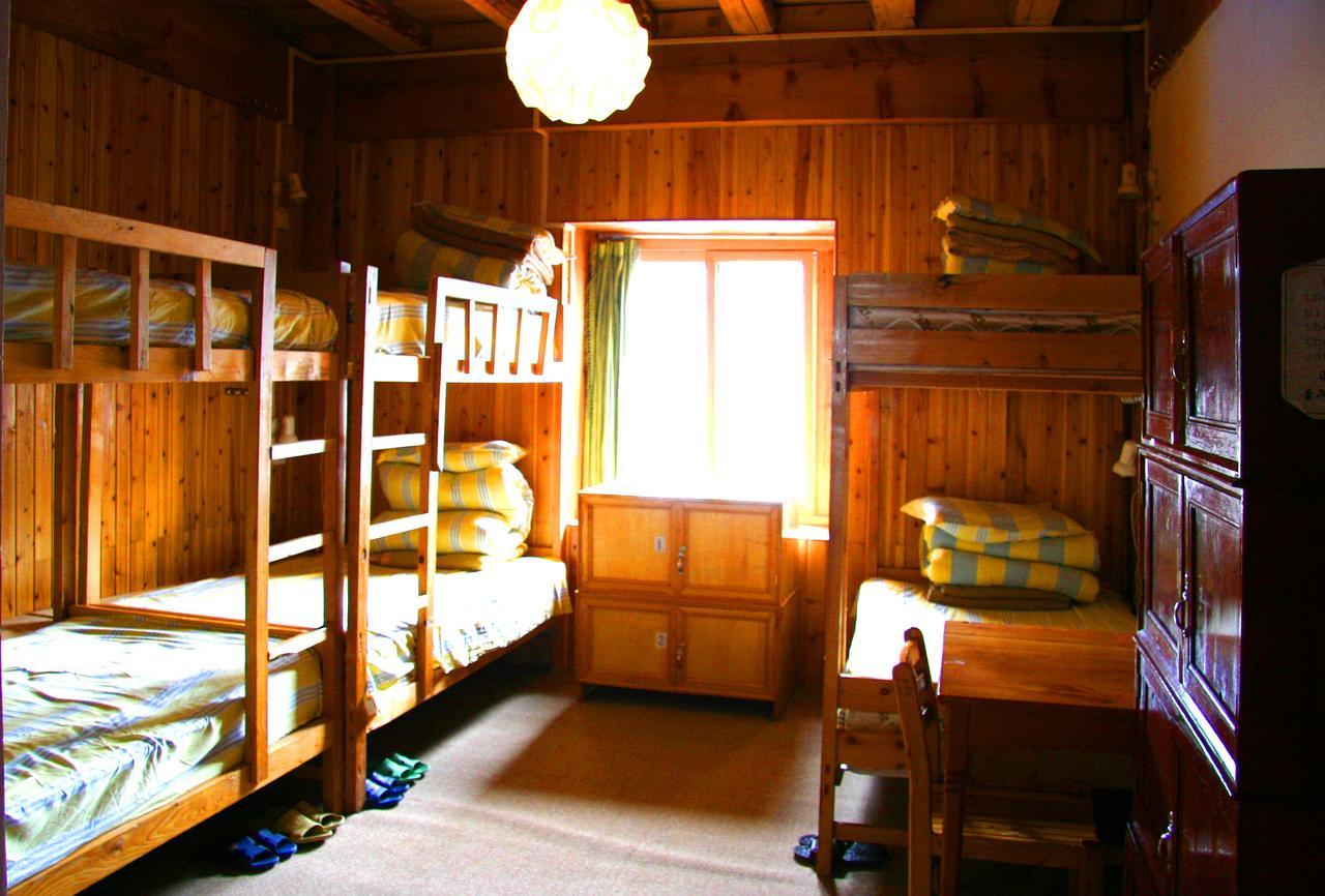Shangri-La Lao Shay Youth Hostel Ngoại thất bức ảnh