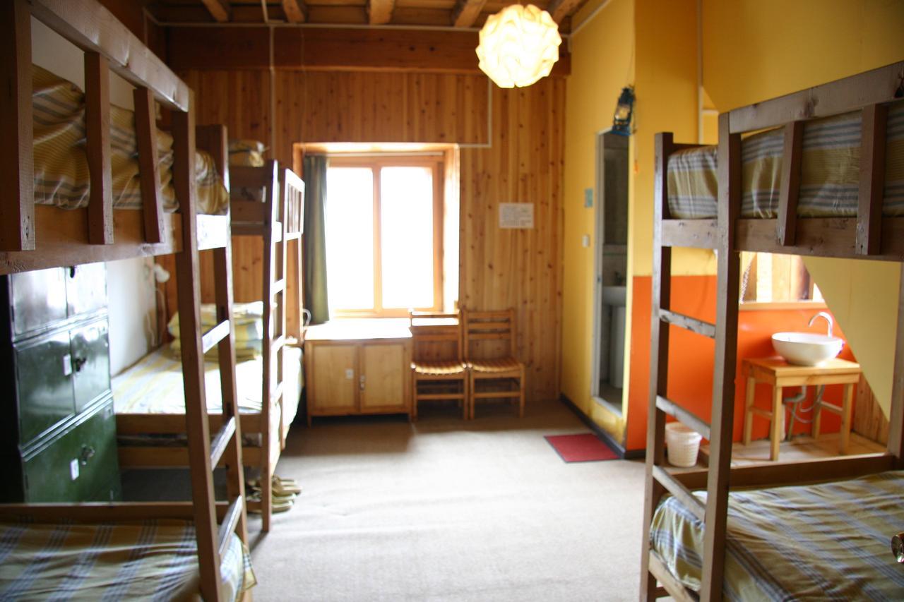 Shangri-La Lao Shay Youth Hostel Ngoại thất bức ảnh