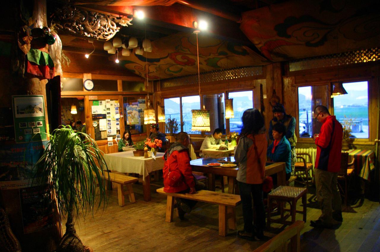 Shangri-La Lao Shay Youth Hostel Ngoại thất bức ảnh